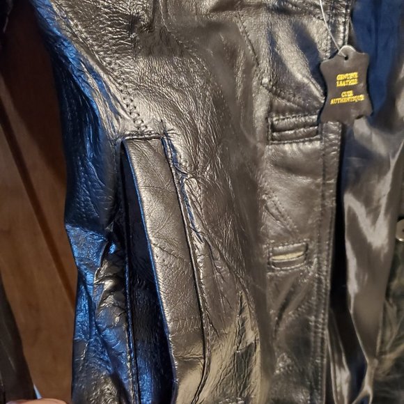 Vintage - New Leather Coat - Picture 5 of 8